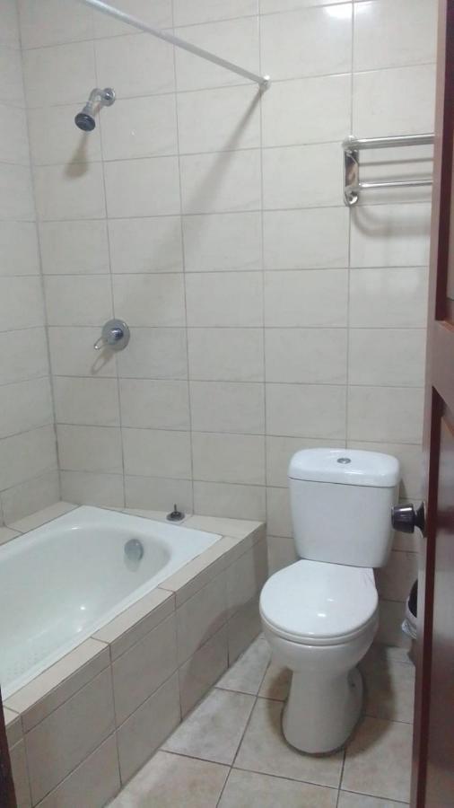 Atlantic Suites Hotel Гуаякіль Екстер'єр фото
