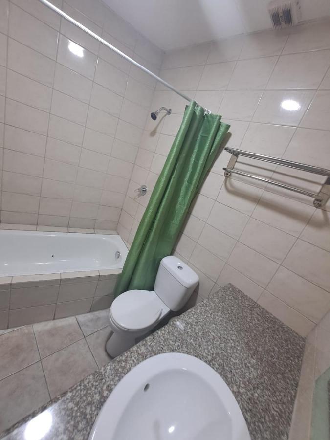 Atlantic Suites Hotel Гуаякіль Екстер'єр фото